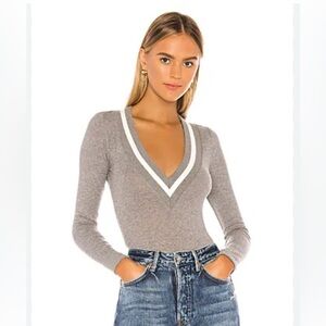 Lovers + Friends Ribbed V Neck Knit Top Gray Contrast Trim Size M